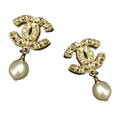 Chanel Boucles d'oreilles .